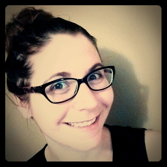 Meet your Posher, Elizabeth - Picture 1 of 1